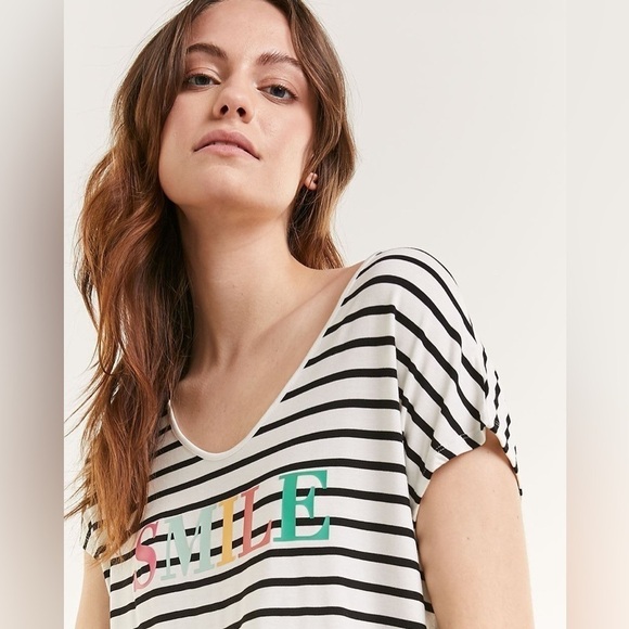 Reitmans White Marshmallow Striped Short Sleeve Tie Front T-Shirt Size XL - Picture 3 of 16